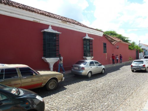 Coro colonial street